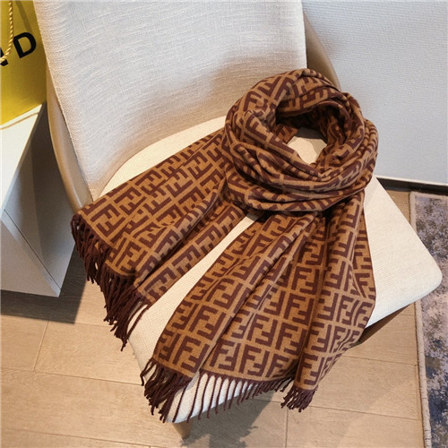 FENDI Scarve-010