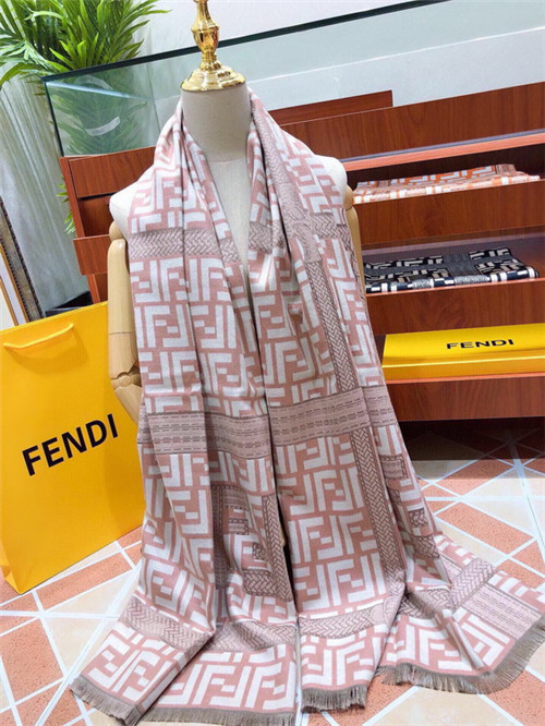 FENDI Scarve-041