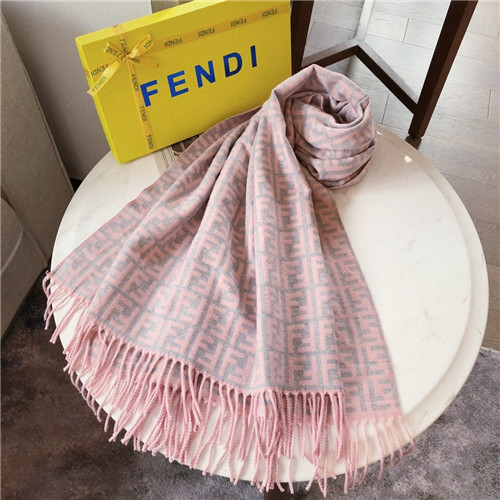 FENDI Scarve-007
