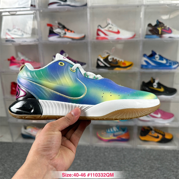 Lebron James 21-M-0001