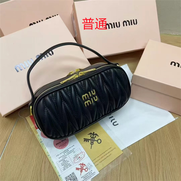 Miu Miu Bag-0101