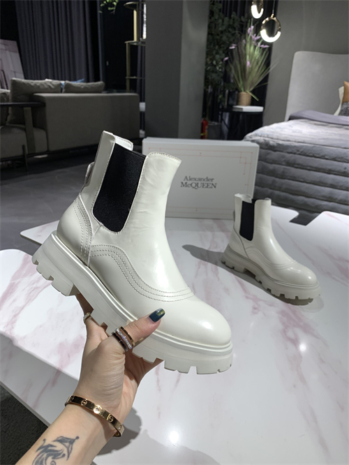 Alexander McQueen Shoes(AAA)-W-0028