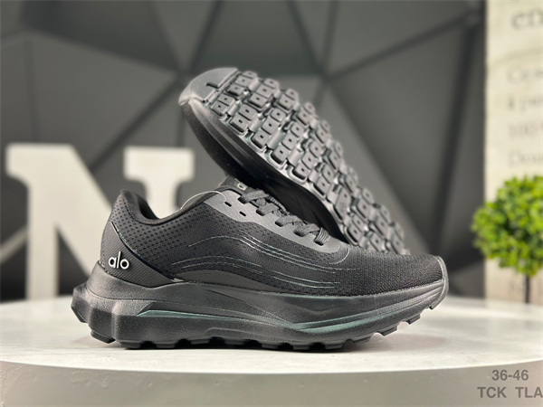 Alo Yoga Shoes-M-0004