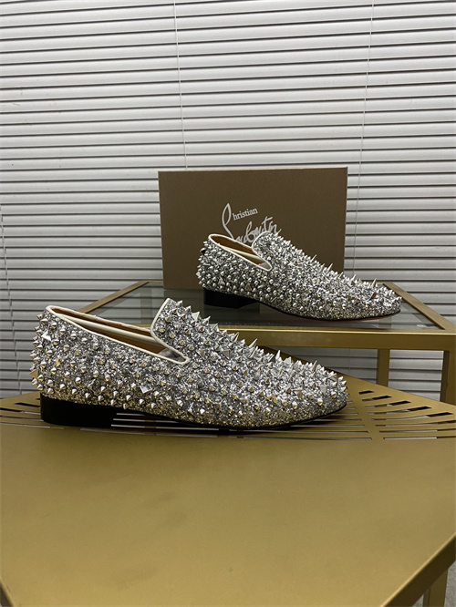 Christian Louboutin(Low)Shoes-479