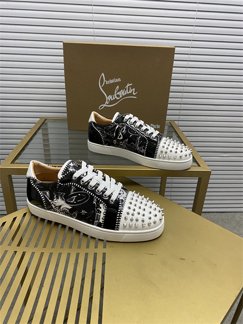 Christian Louboutin(Low)Shoes-486