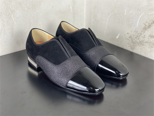 Christian Louboutin Leather shoes-050