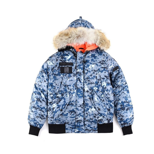 Canada Goose Down Jacket-M-083