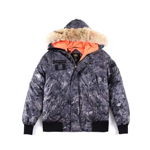 Canada Goose Down Jacket-M-084