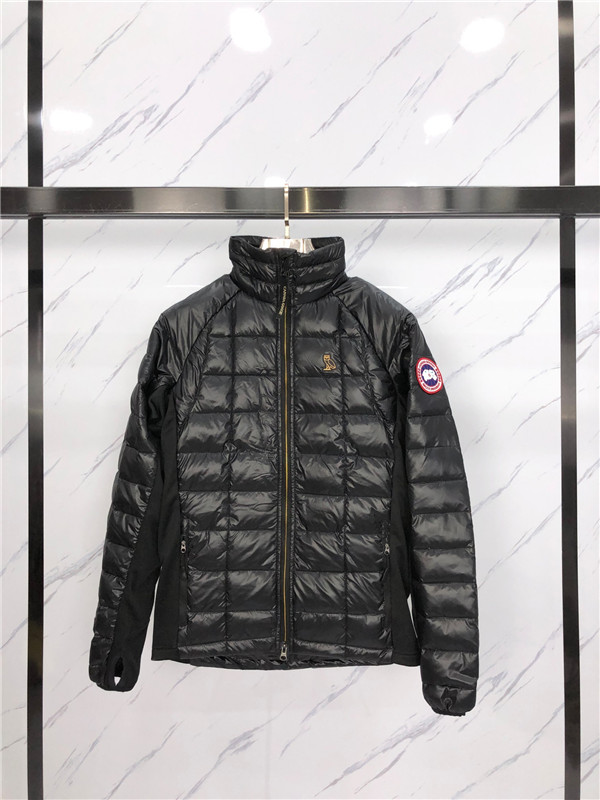 Canada Goose Down Jacket-W-067