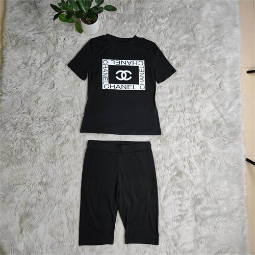 Chanel(Women)suits-024