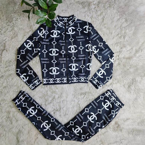 Chanel(Women)suits-044