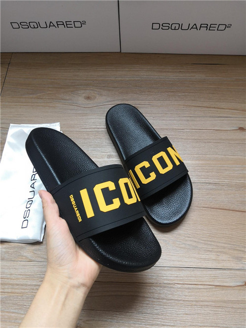 Dsquared2 Sandal-M-006