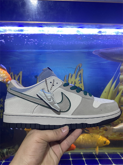 Nike Dunk(46,47,48,)-114