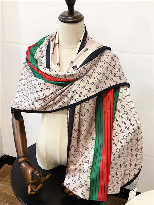 Gucci-Silk Scarf-021