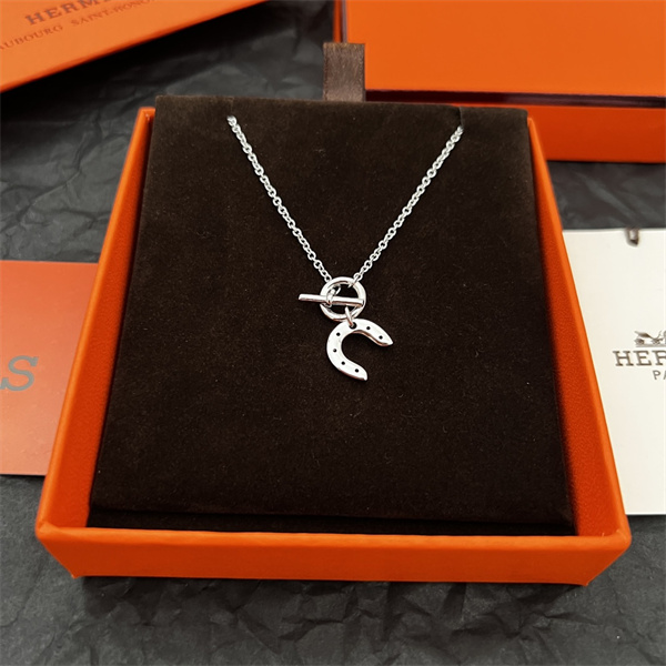 Hermes Necklace-073