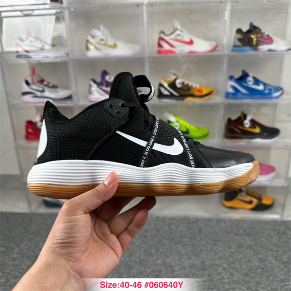 Nike Basketball-M-0011