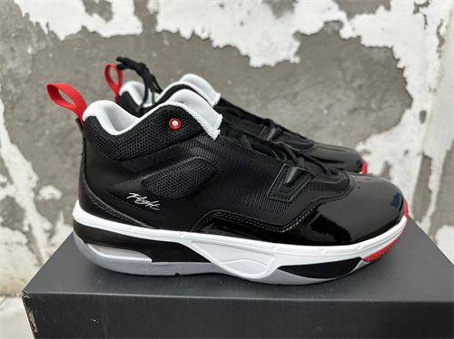 Jordan Stay Loyal 3-0005