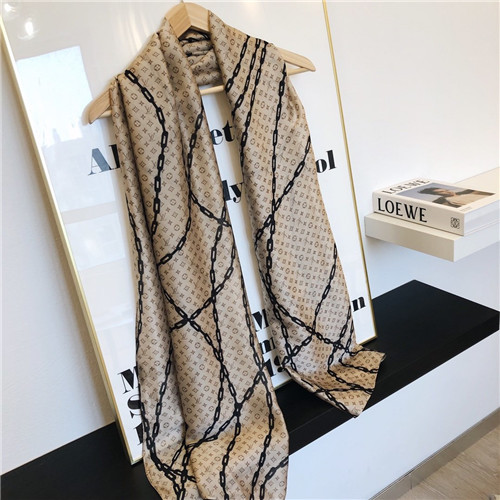 LV-Silk Scarf-034