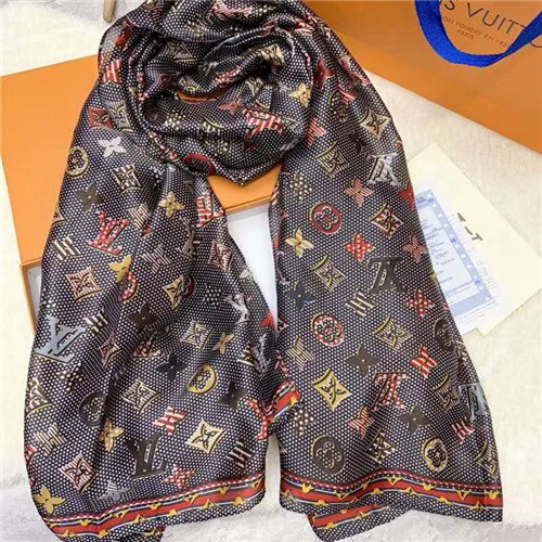 LV-Silk Scarf-037