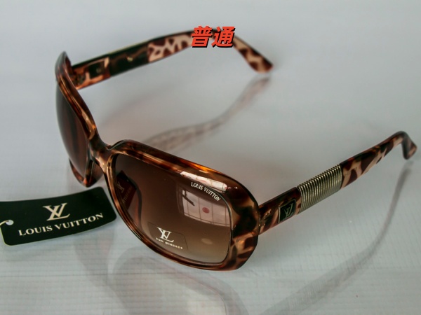 LV-Sunglass-0049