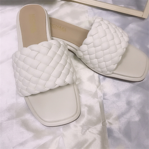 Michael Kors Sandal-W-015