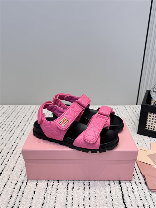 Miu Miu Slipper-W-0074