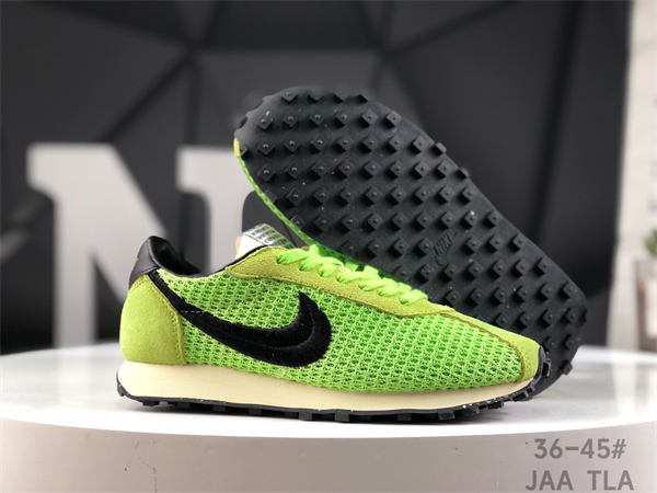 NIKE LDWAFFLE SACAI-W-0105