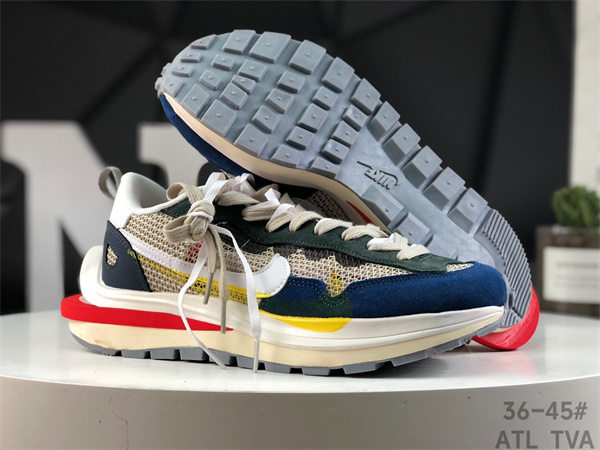 NIKE LDWAFFLE SACAI-M-0109