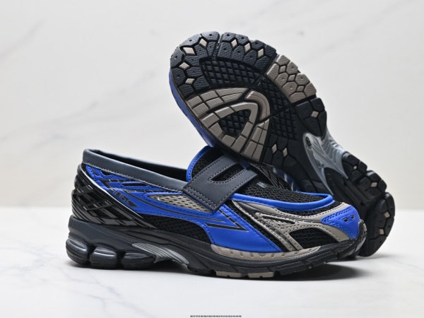 New Balance Shoes-W-2490