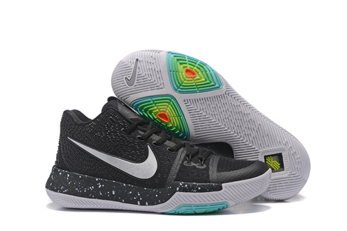 Kyrie 3-W-005