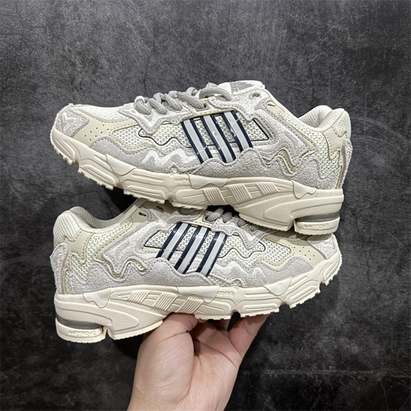 Adidas Originals Response CL-0004