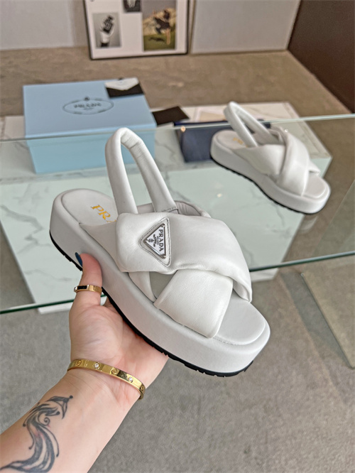 Prada Sandal-W-231