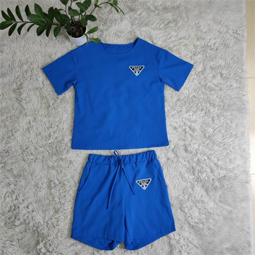 Prada(Women)suits-007