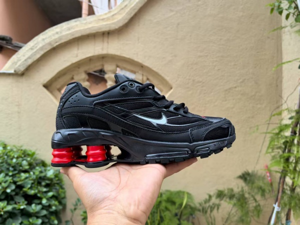 Supreme x Nike Shox Ride 2-W-0011