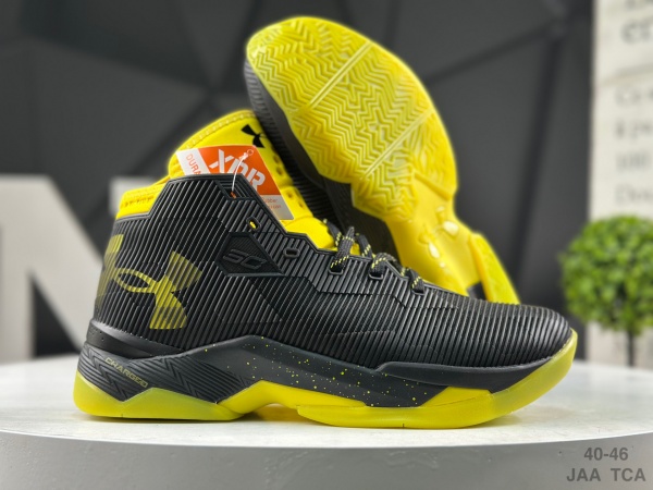 UA Curry 2.5-M-0001