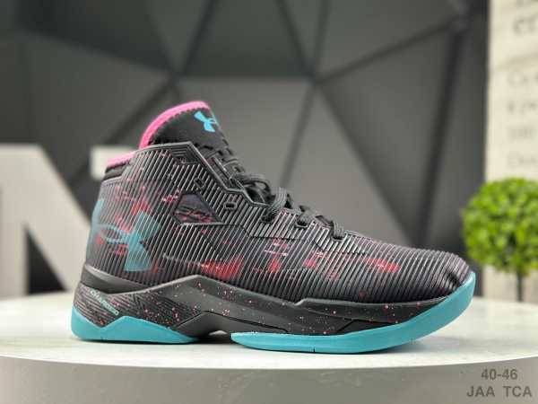 UA Curry 2.5-M-0005