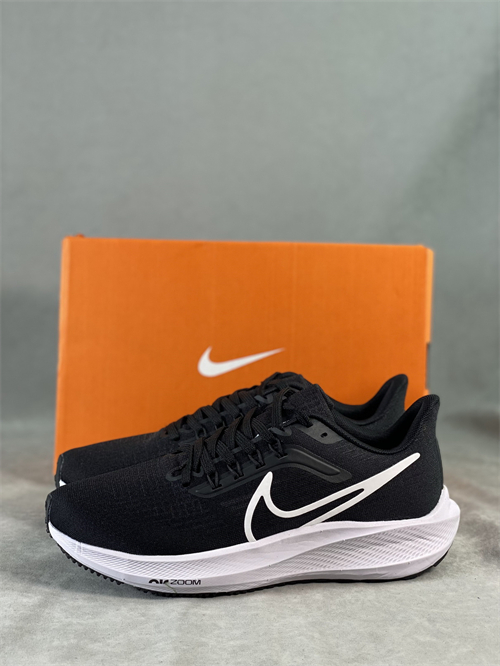 Nike Zoom Pegasus-M-068