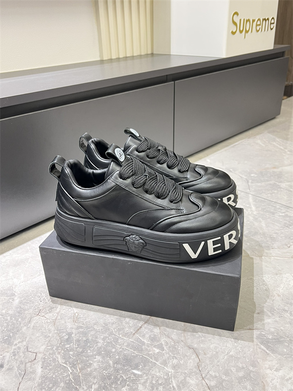 Versace(AAA)Shoes-M-0105